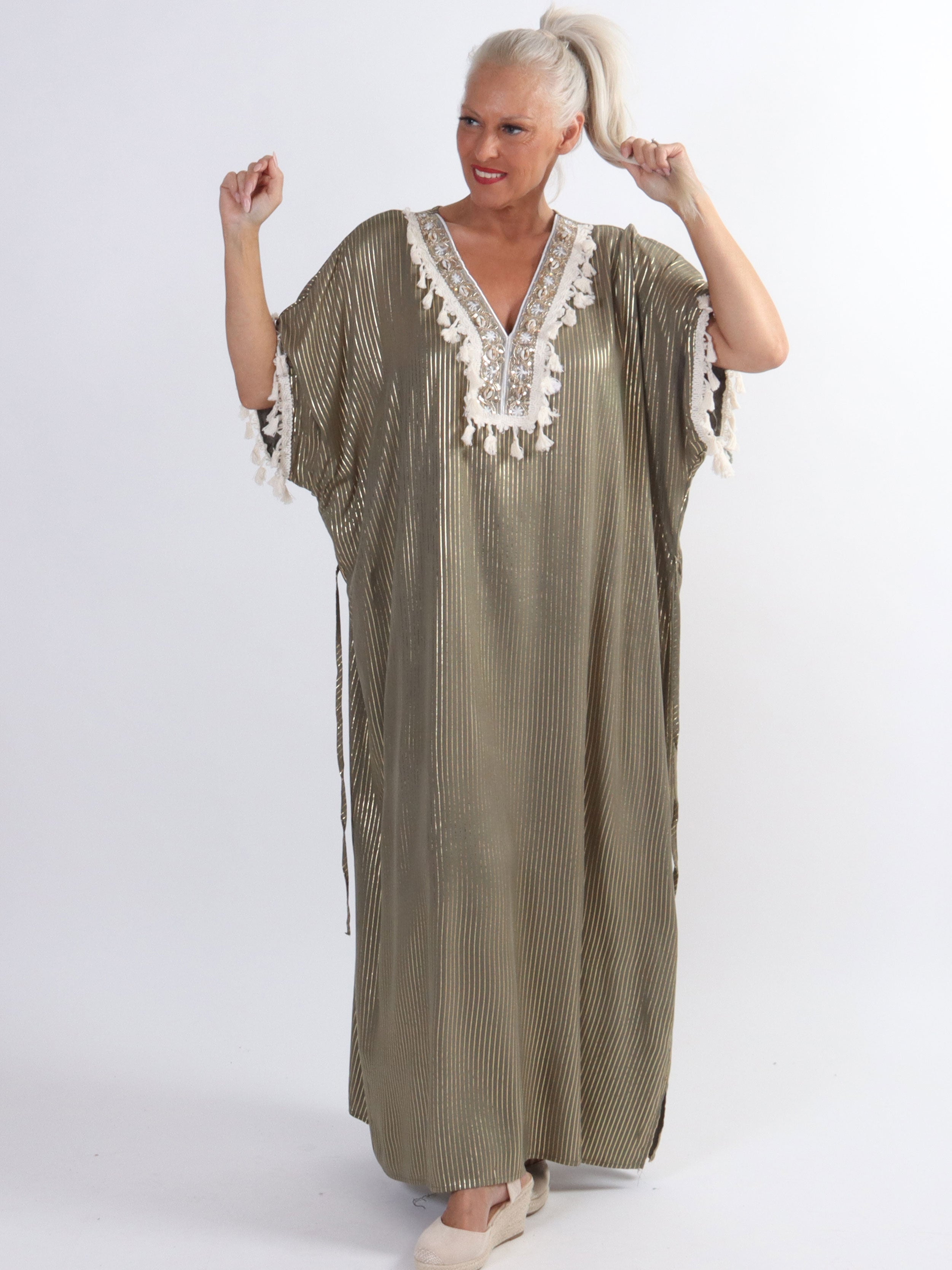 Dua Stripe - Lang plus size tunikakjole med broderet detaljer